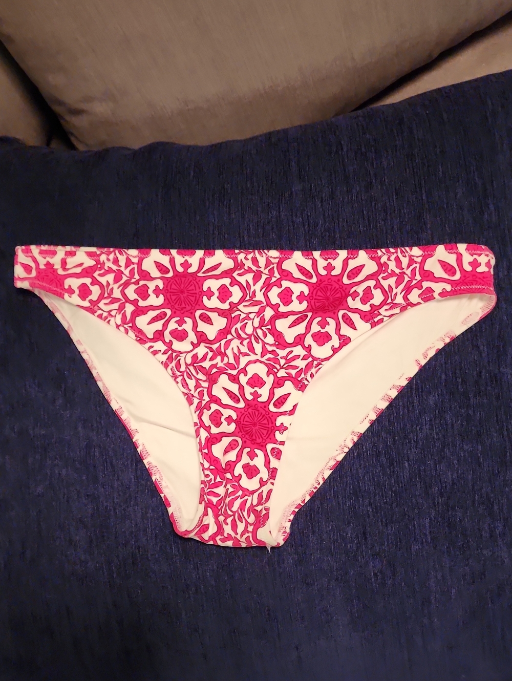 Vineyard Vines Pink and White Floral Swim Bottom